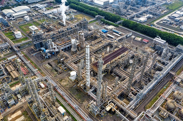 Dragos Phosphorus OT security https://www.pexels.com/photo/power-plant-in-construction-6767959/